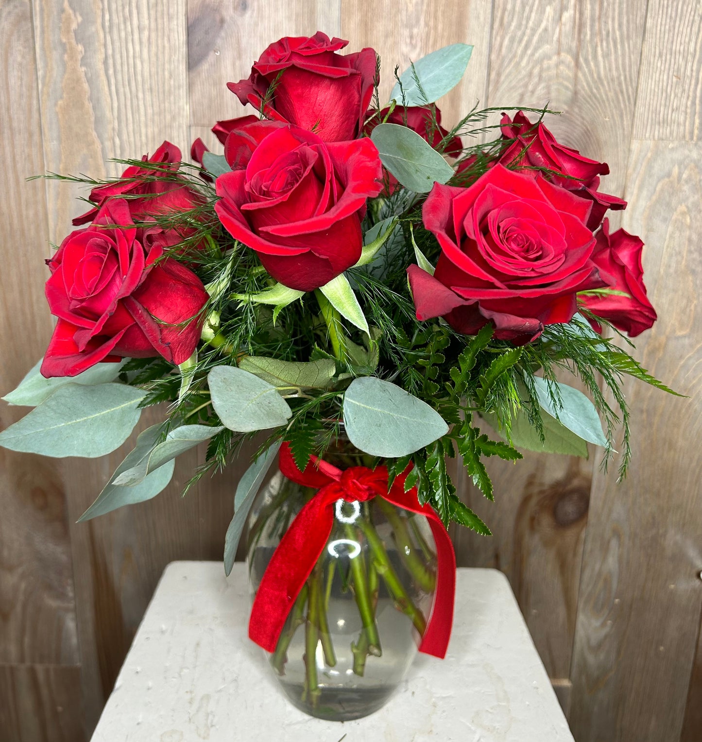 Dozen Rose Arrangement